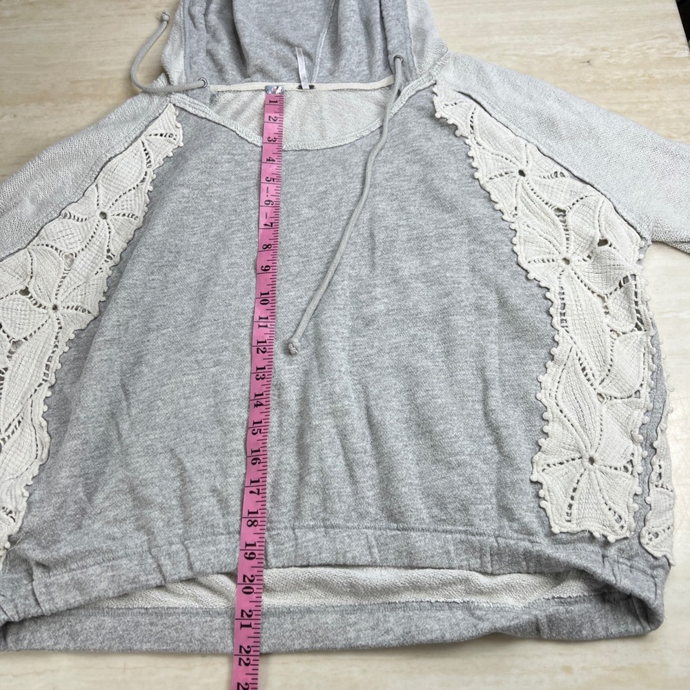 Free People Gray Crochet Lace Panel Hoodie Sweatshirt Boho Oversized Medium - Picture 7 of 9